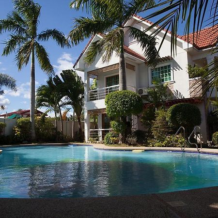 Sir Nico Guesthouse And Resort Pulilan Exterior foto