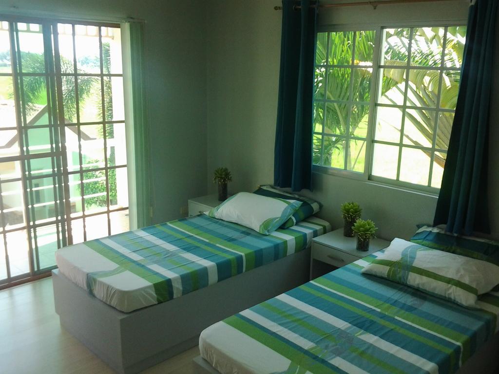 Sir Nico Guesthouse And Resort Pulilan Quarto foto