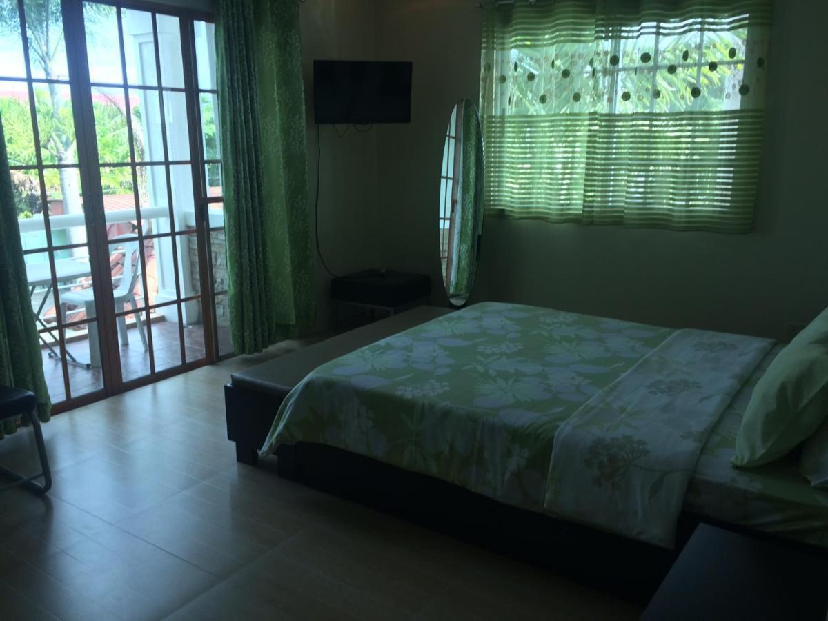 Sir Nico Guesthouse And Resort Pulilan Exterior foto